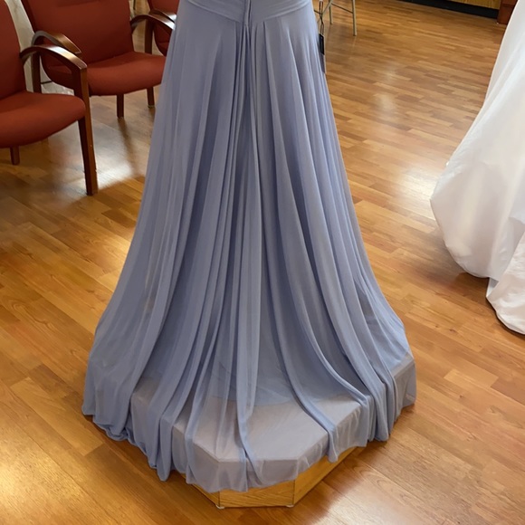 ✔️ wisteria bridesmaid dress - Picture 10 of 13